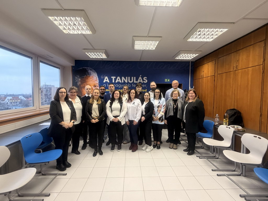 Szalagtűzés Budapesten