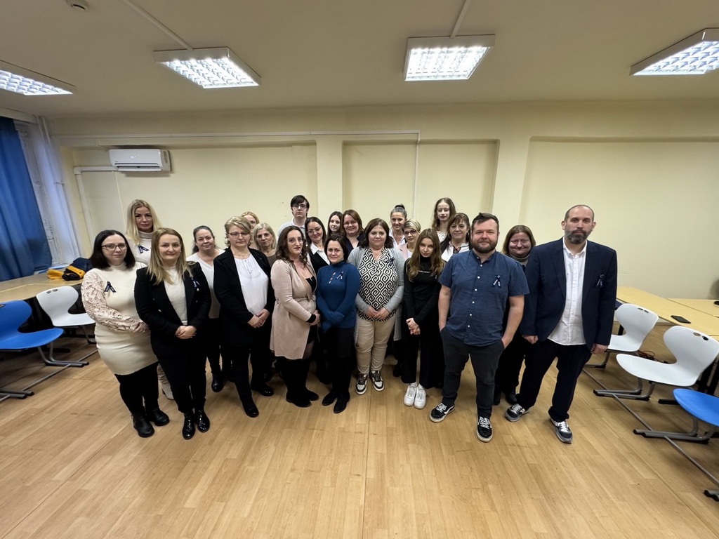 Szalagtűzés Egerben